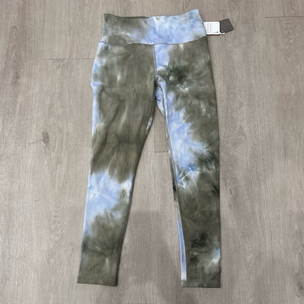 Harmony Balance Green tie-dye leggings size medium